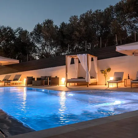 3a's Family Luxury Villa *